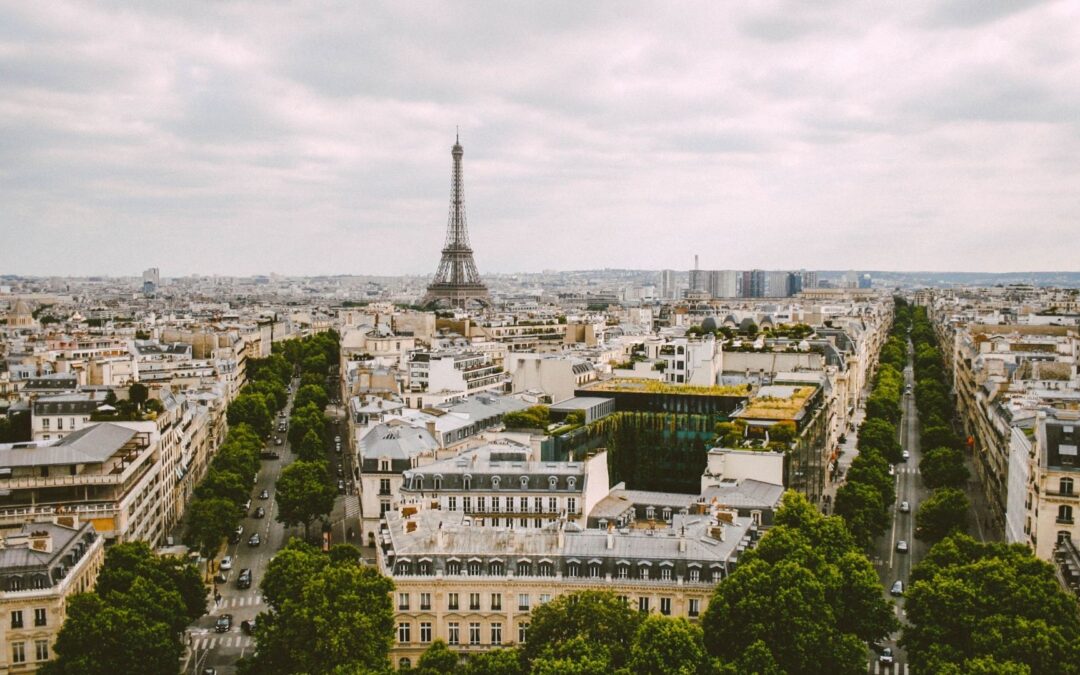 Les Labos Secrets de Paris : Où les Jeunes Savants Inventent Demain